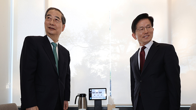 김문수-한덕수 단일화 회동 75분 만에 결렬…“합의된 내용 없어”