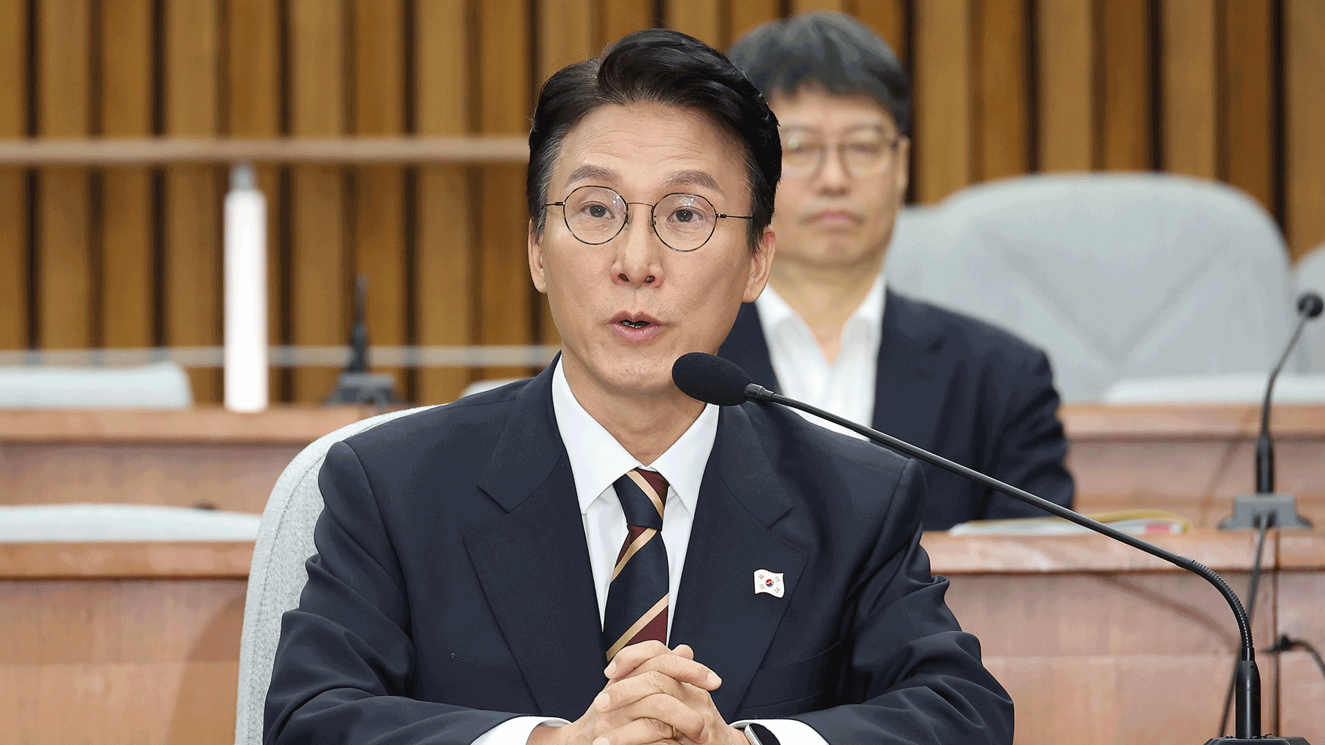 김민석 인사청문회 이틀째…‘자료 제출·재산 형성’ 공방