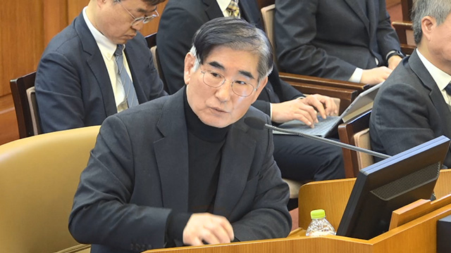 서울고법, 김용현 측 ‘추가기소 불복 이의신청’ 각하
