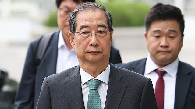 ‘계엄방조·사후문건’ 한덕수 재소환…취재진 질문에 ‘묵묵부답’